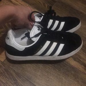 Adidas gazelle size 6